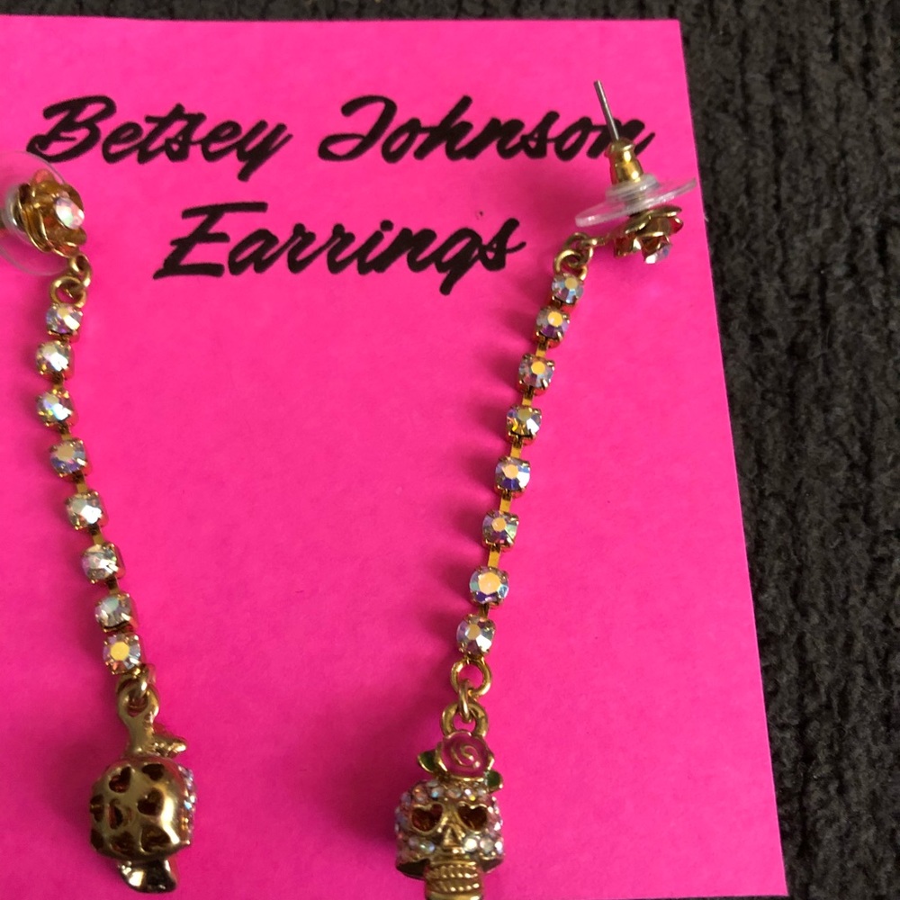Betsey Johnson skull earrings.